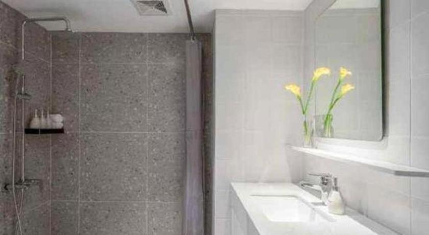 Lenid De Ho Guom Hotel — Photos 3